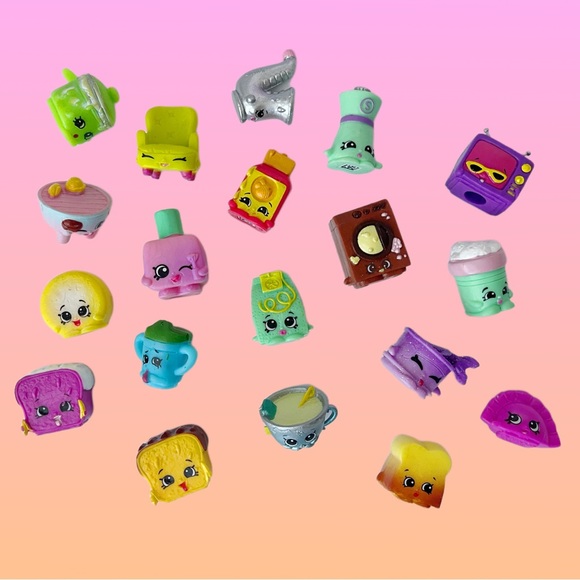 Shopkins Lot - Picture 4 of 8